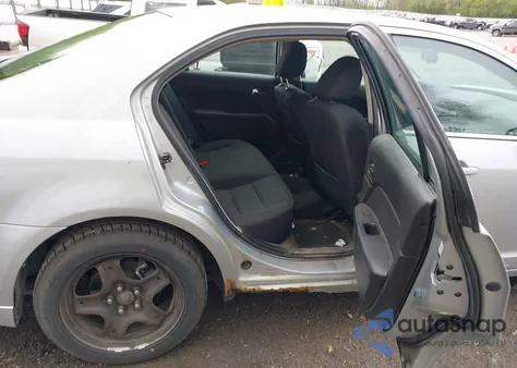 2010 Ford Fusion Se from USA, damaged, VIN 3FAHP0HAXAR164973